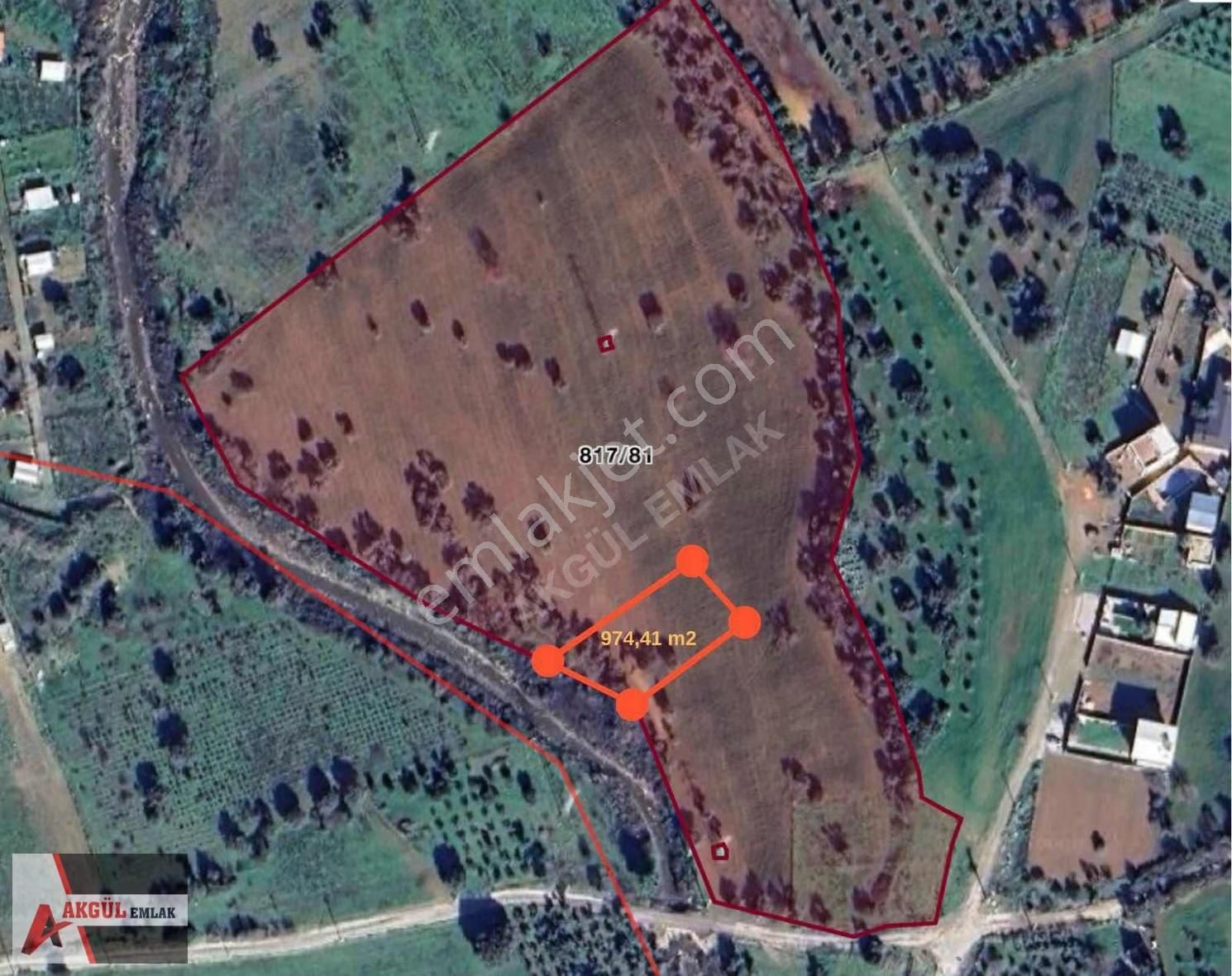 Menderes Görece'de Konumu Güzel Tarla - Görsel 11