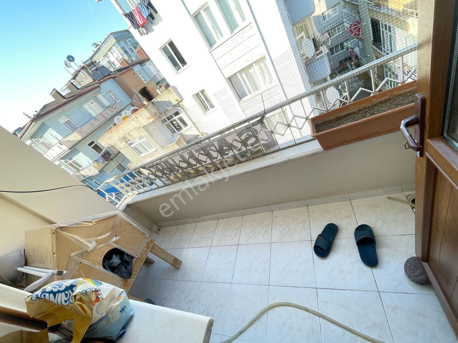 Fevzi Cakmak Mahallesinde İci Full Yapılı Satılık Daire - Görsel 9