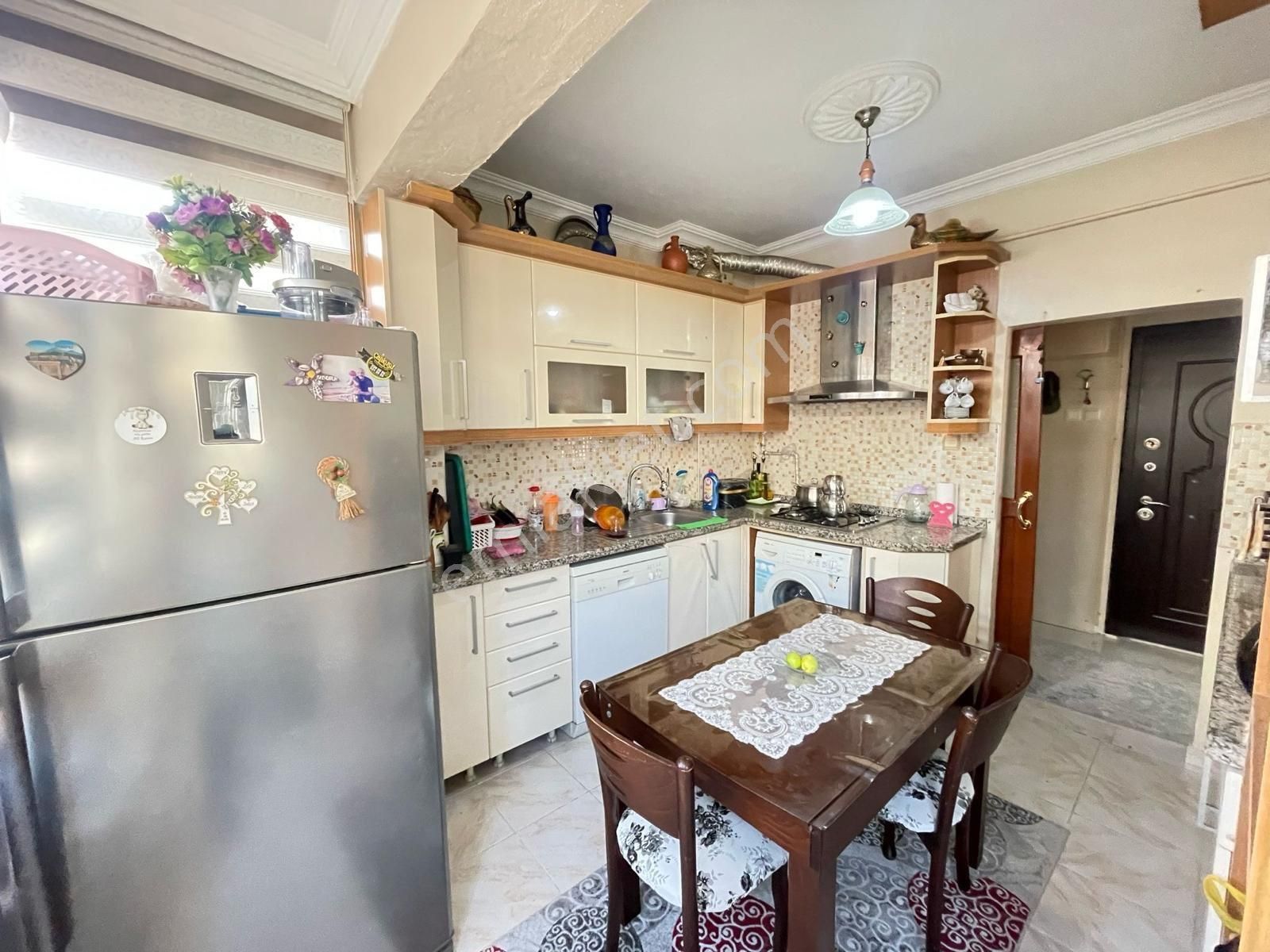 Fevzi Cakmak Mahallesinde İci Full Yapılı Satılık Daire - Görsel 10