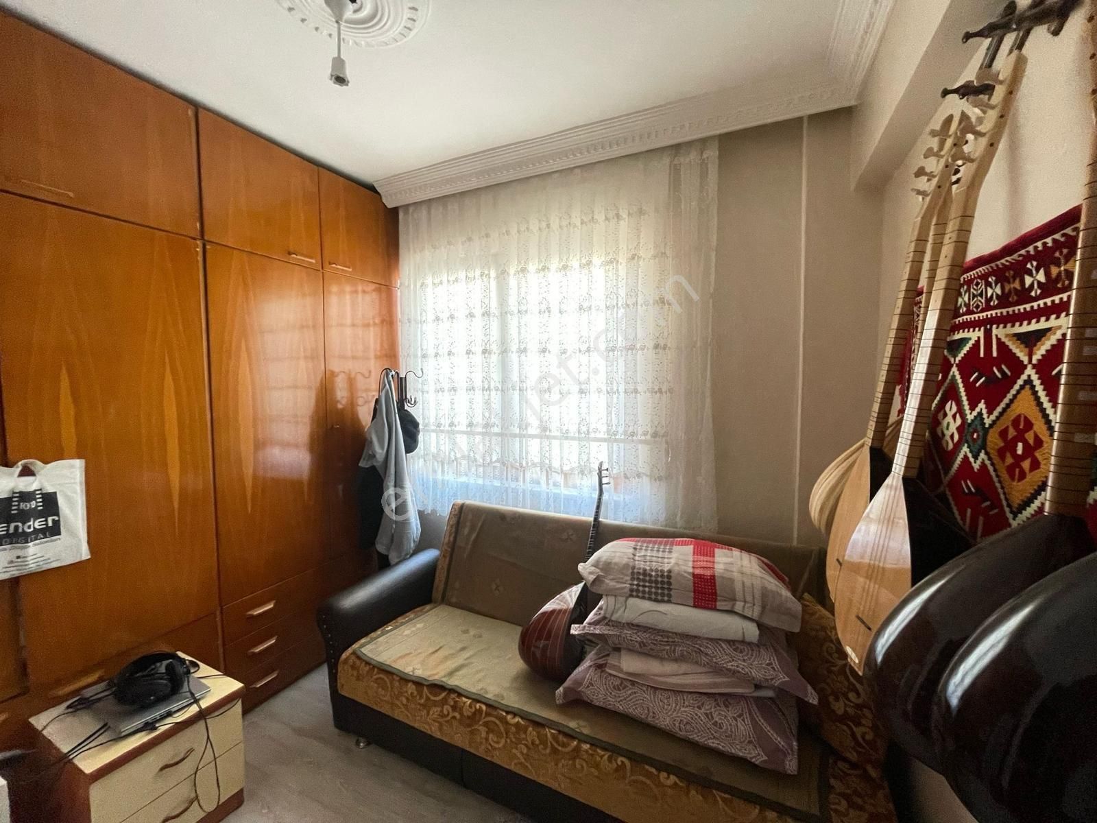 Fevzi Cakmak Mahallesinde İci Full Yapılı Satılık Daire - Görsel 14