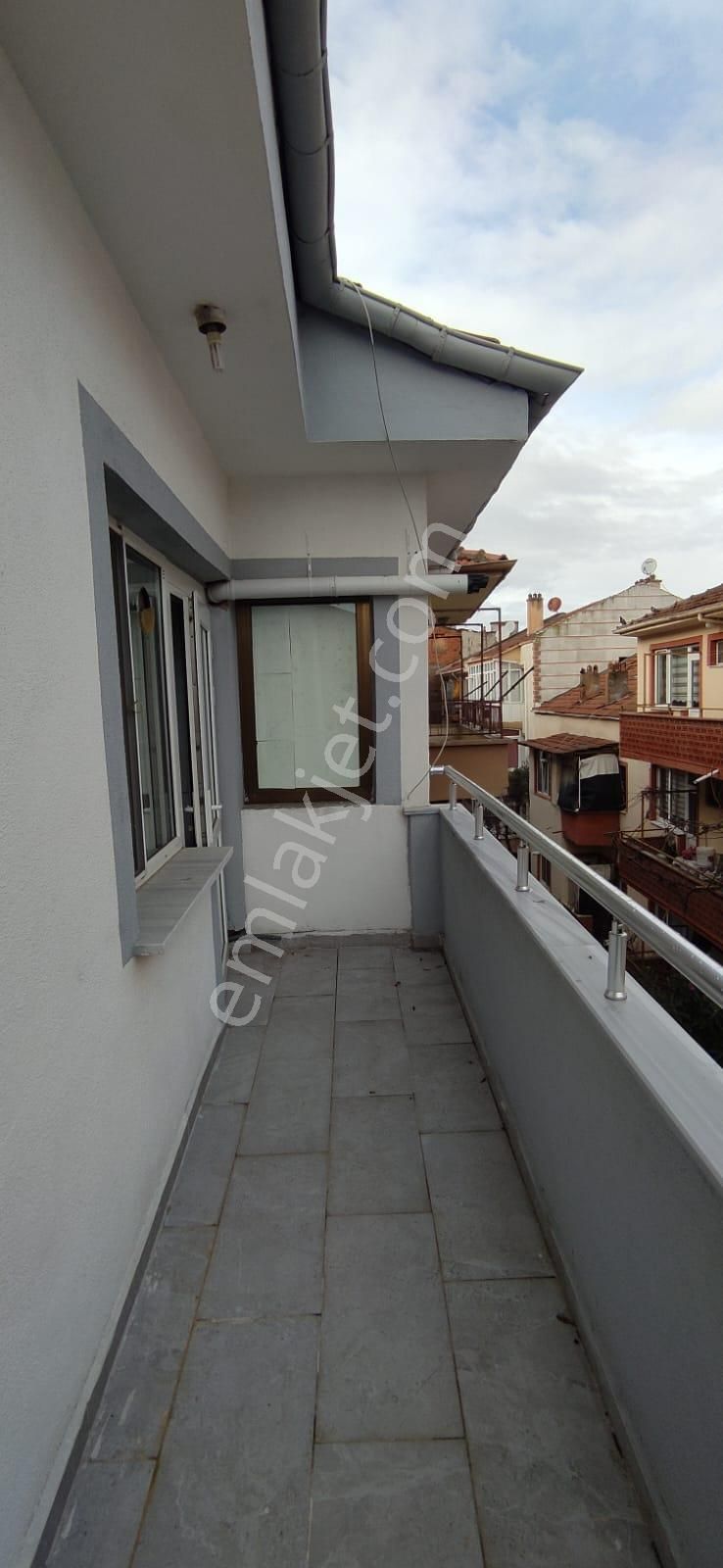 Elfiden Gümüşçeşme Mahallesi Kiralık 3+1 Daire - Görsel 15