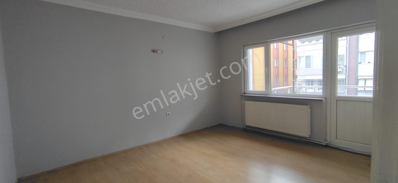 Elfiden Gümüşçeşme Mahallesi Kiralık 3+1 Daire - Görsel 5