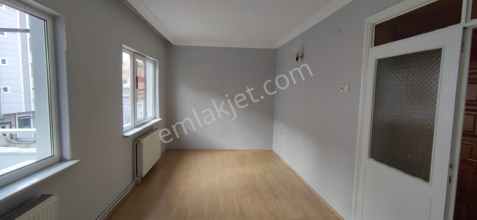 Elfiden Gümüşçeşme Mahallesi Kiralık 3+1 Daire - Görsel 10