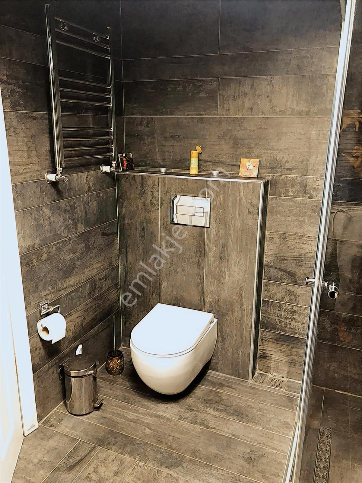 Küçükyalı Sahilde Nezih Sokakta 2+1 78 M² Kombili Otoparklı - Görsel 13