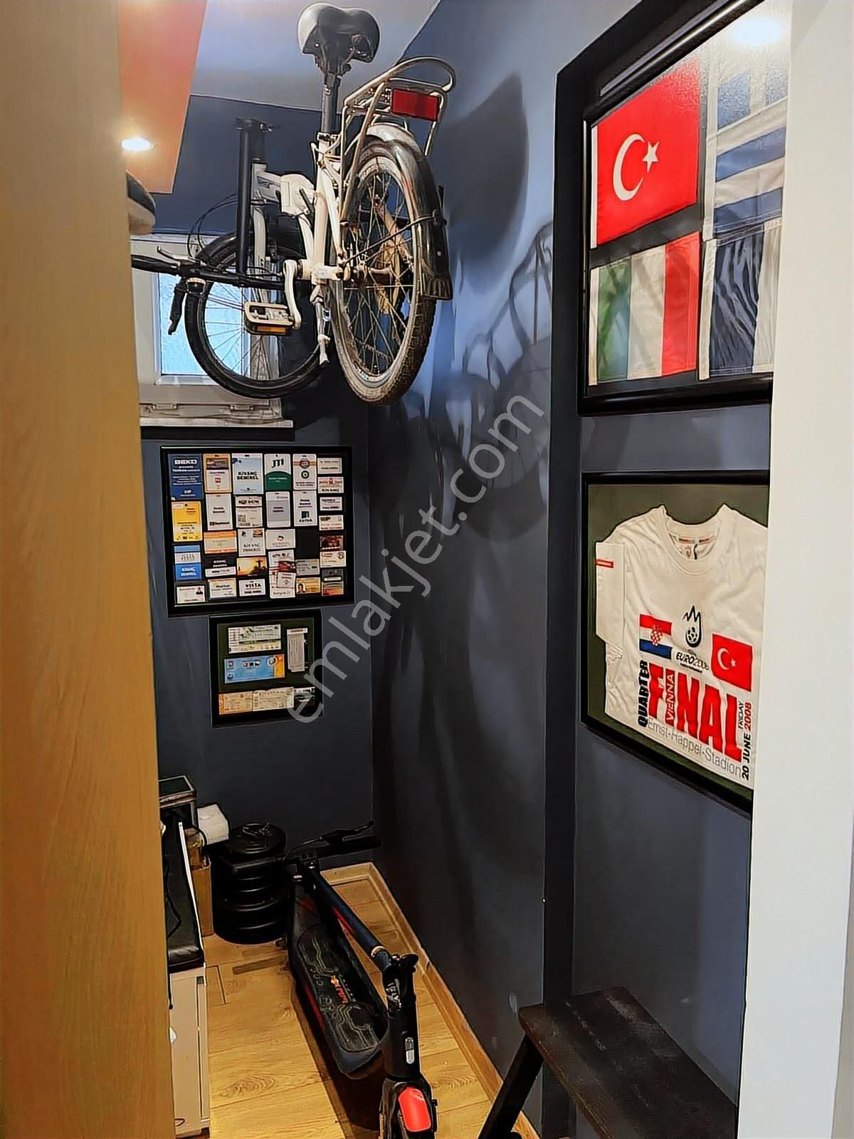 Küçükyalı Sahilde Nezih Sokakta 2+1 78 M² Kombili Otoparklı - Görsel 27