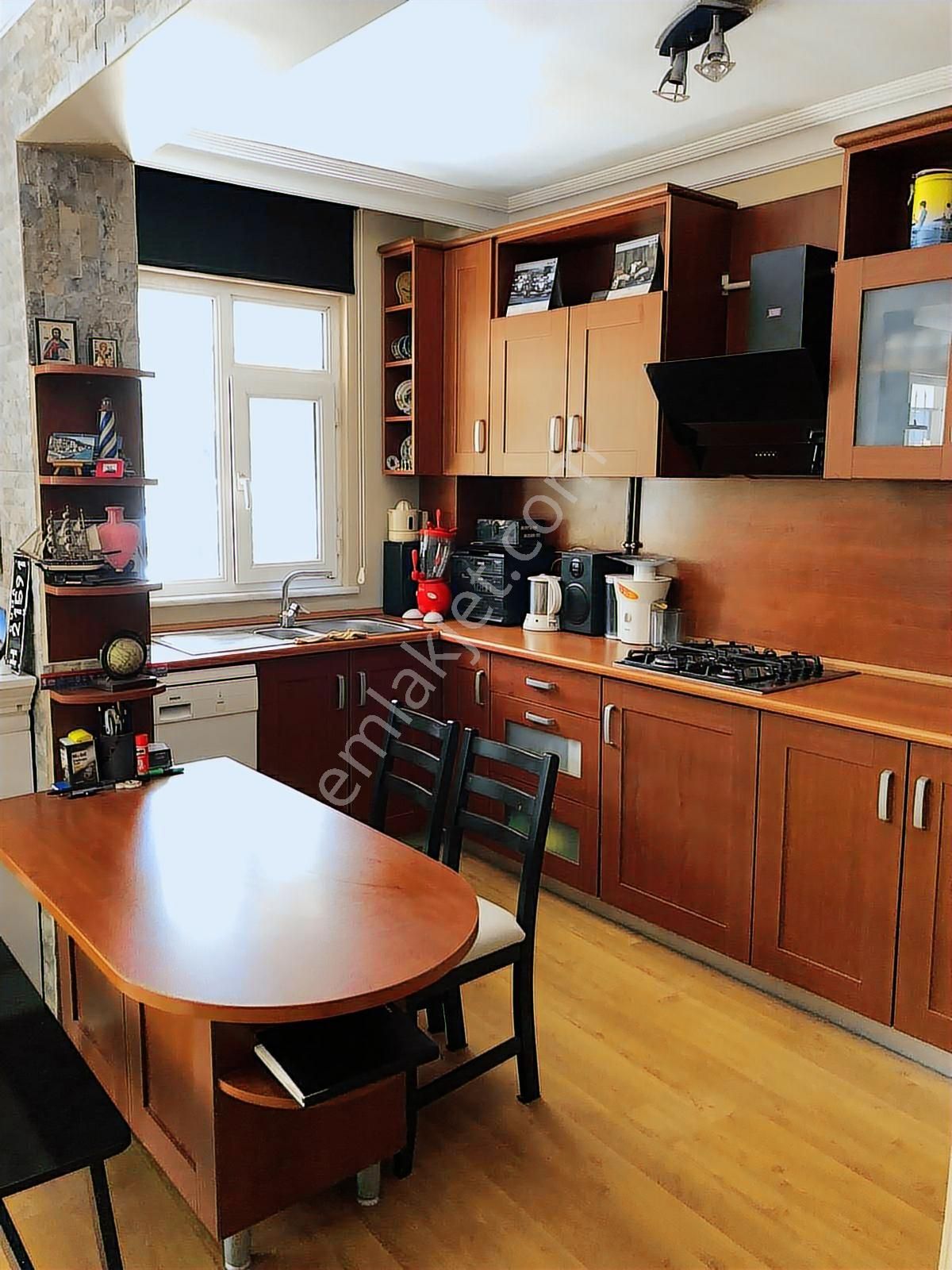 Küçükyalı Sahilde Nezih Sokakta 2+1 78 M² Kombili Otoparklı - Görsel 8