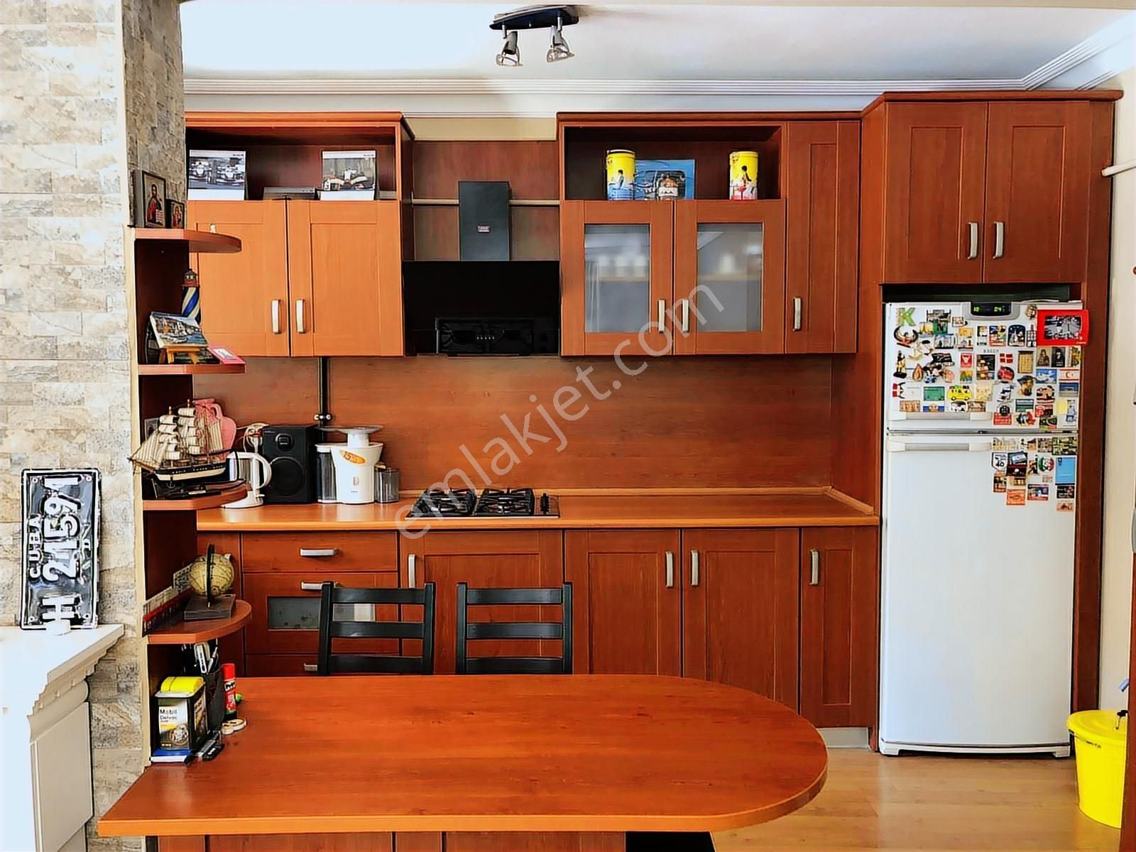 Küçükyalı Sahilde Nezih Sokakta 2+1 78 M² Kombili Otoparklı - Görsel 20