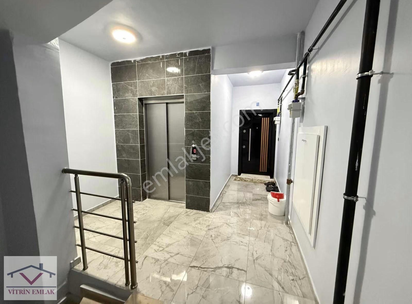 Araplar Mevki 24.000 Tl Kiracılı K.otoparklı 2+1 Satılık Daire - Görsel 13