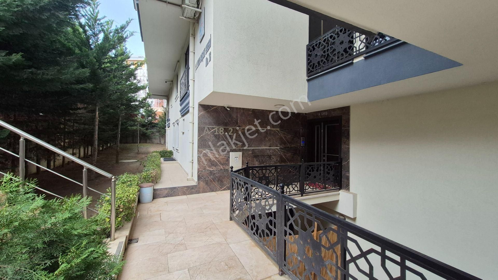 Üsküdar Ferah Mah Ara Kat Sitede 2+1 Kiralık Daire Enta Emlak - Görsel 34