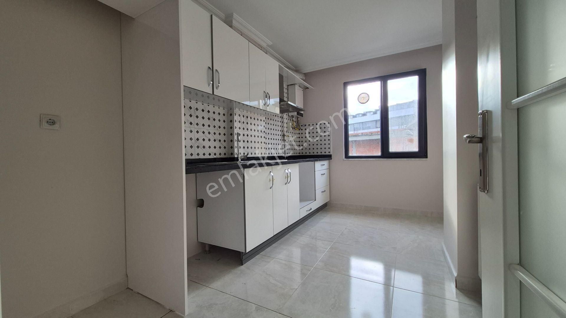 Üsküdar Ferah Mah Ara Kat Sitede 2+1 Kiralık Daire Enta Emlak - Görsel 11