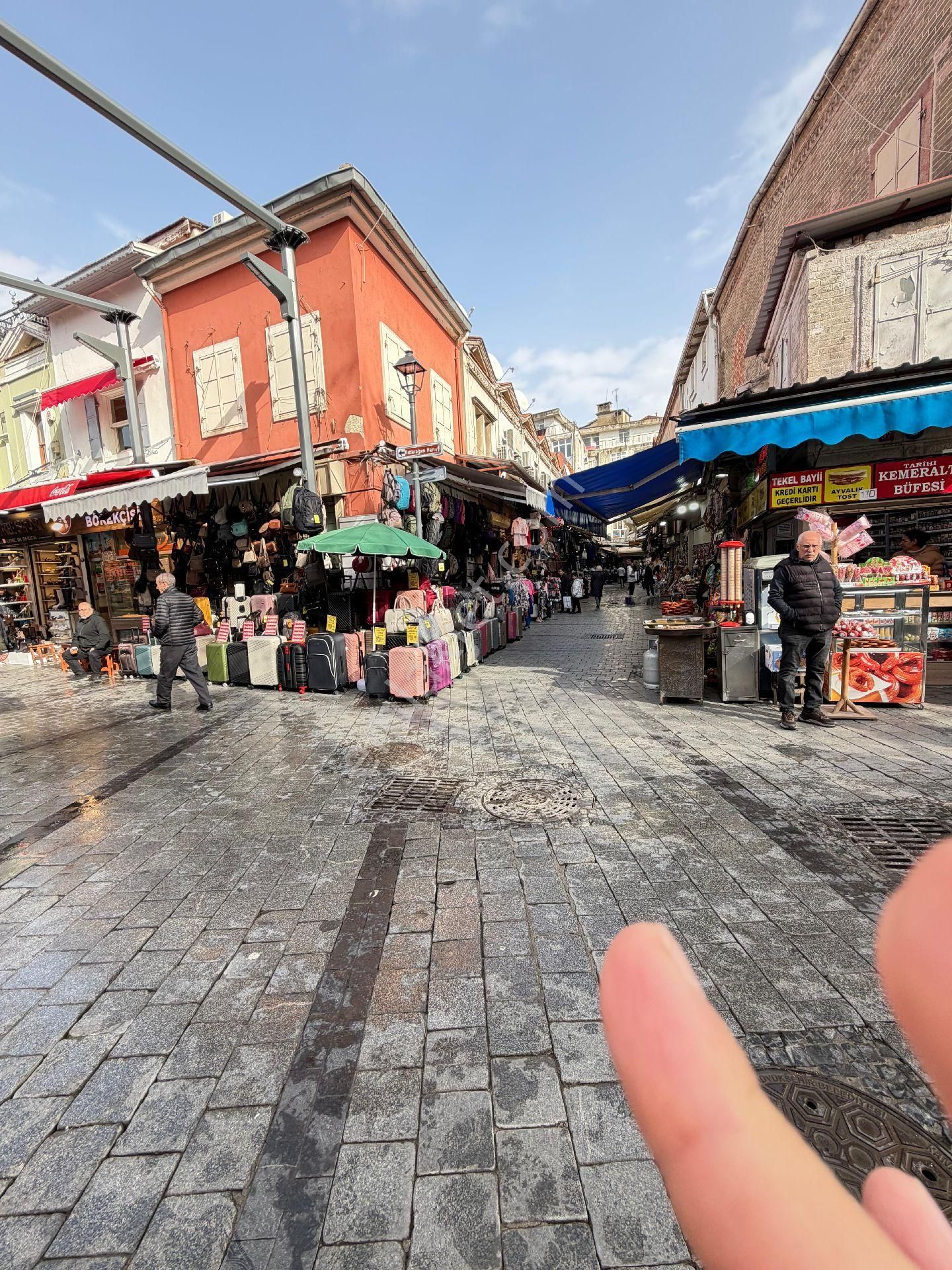 İzmir Konak Kemeraltı Çarşısında Satılık Ofis Büro - Görsel 24