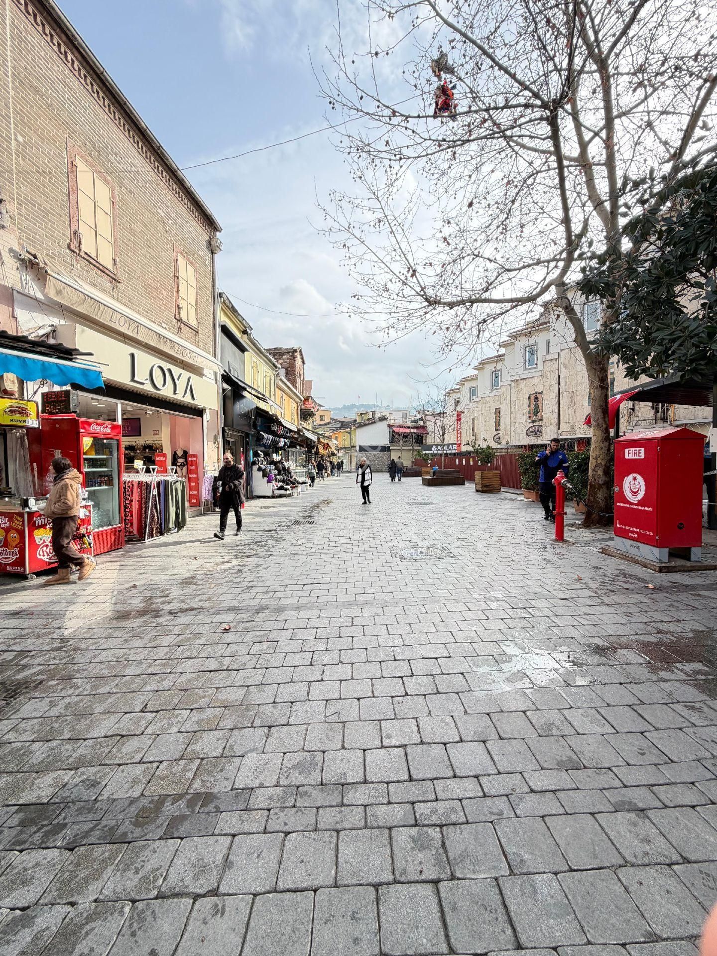 İzmir Konak Kemeraltı Çarşısında Satılık Ofis Büro - Görsel 25