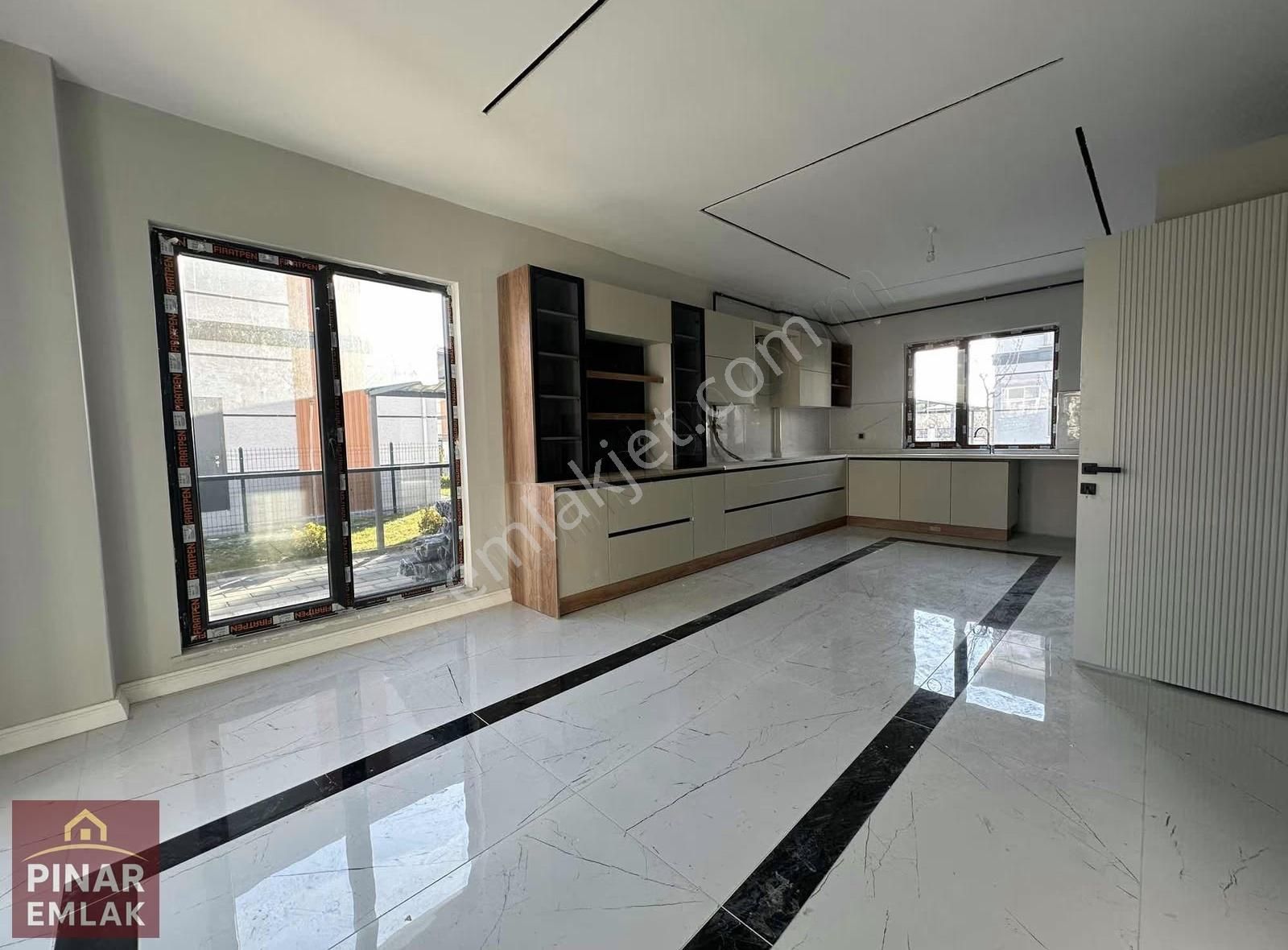 Pınar Emlak'tan Eminpaşa Mahallesin'de 4+1 Dublex Villa