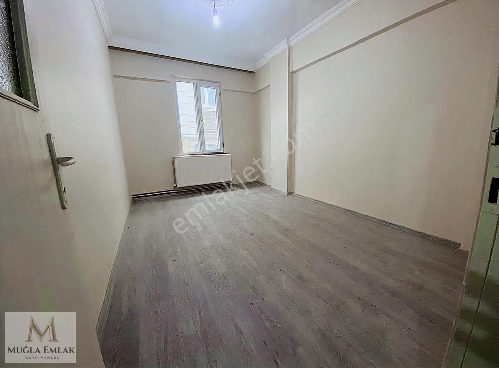 Muğla Emlaktan Kavaklıderede Tadilatlı75m 2+1 Göbek Daire - Görsel 10