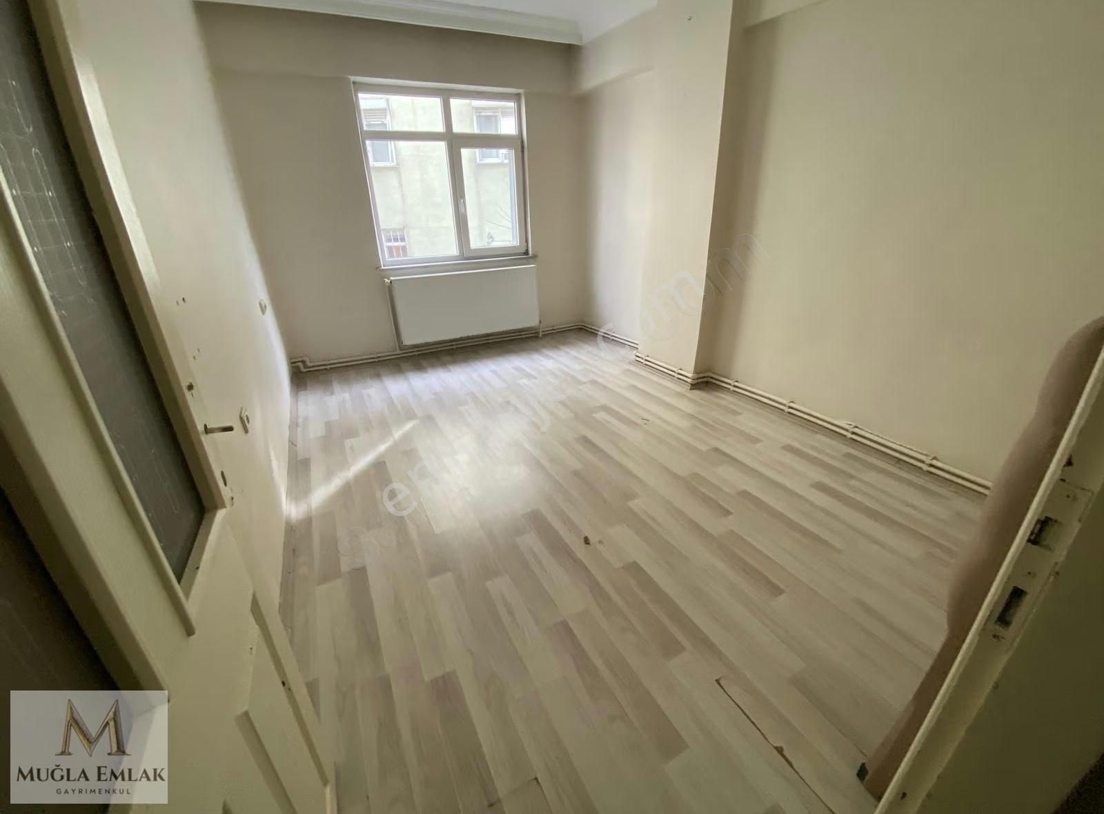 Muğla Emlaktan Bağlarbaşında Cadde Başı 65m 2+1 Daire 1.kat - Görsel 15