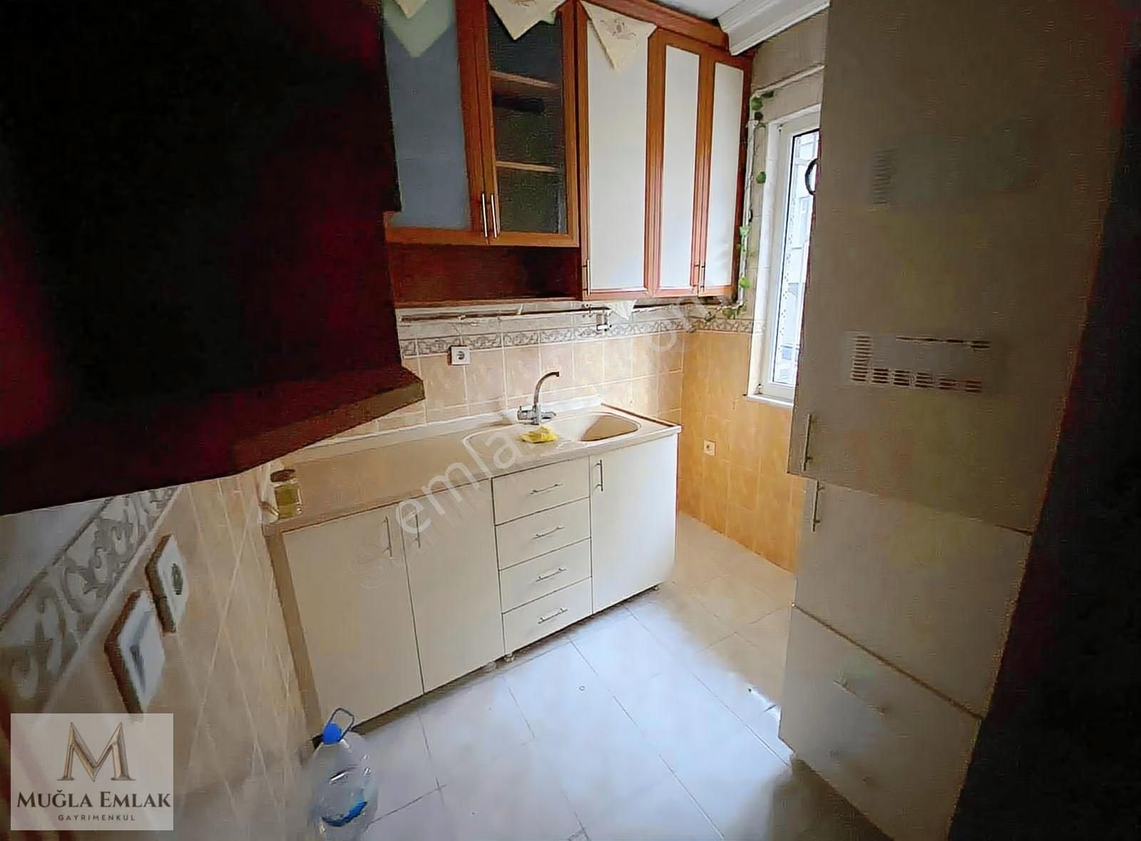 Muğla Emlaktan Sümbül Sokakta 90m 3+1 Yüksek Giriş - Görsel 6