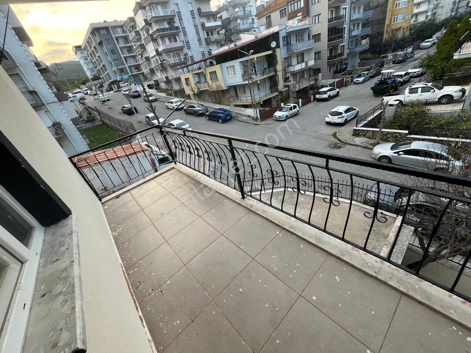 Söke Çeltikçi Cumhuriyet Yakını Komple Yapılı Bakımlı Daire - Görsel 8