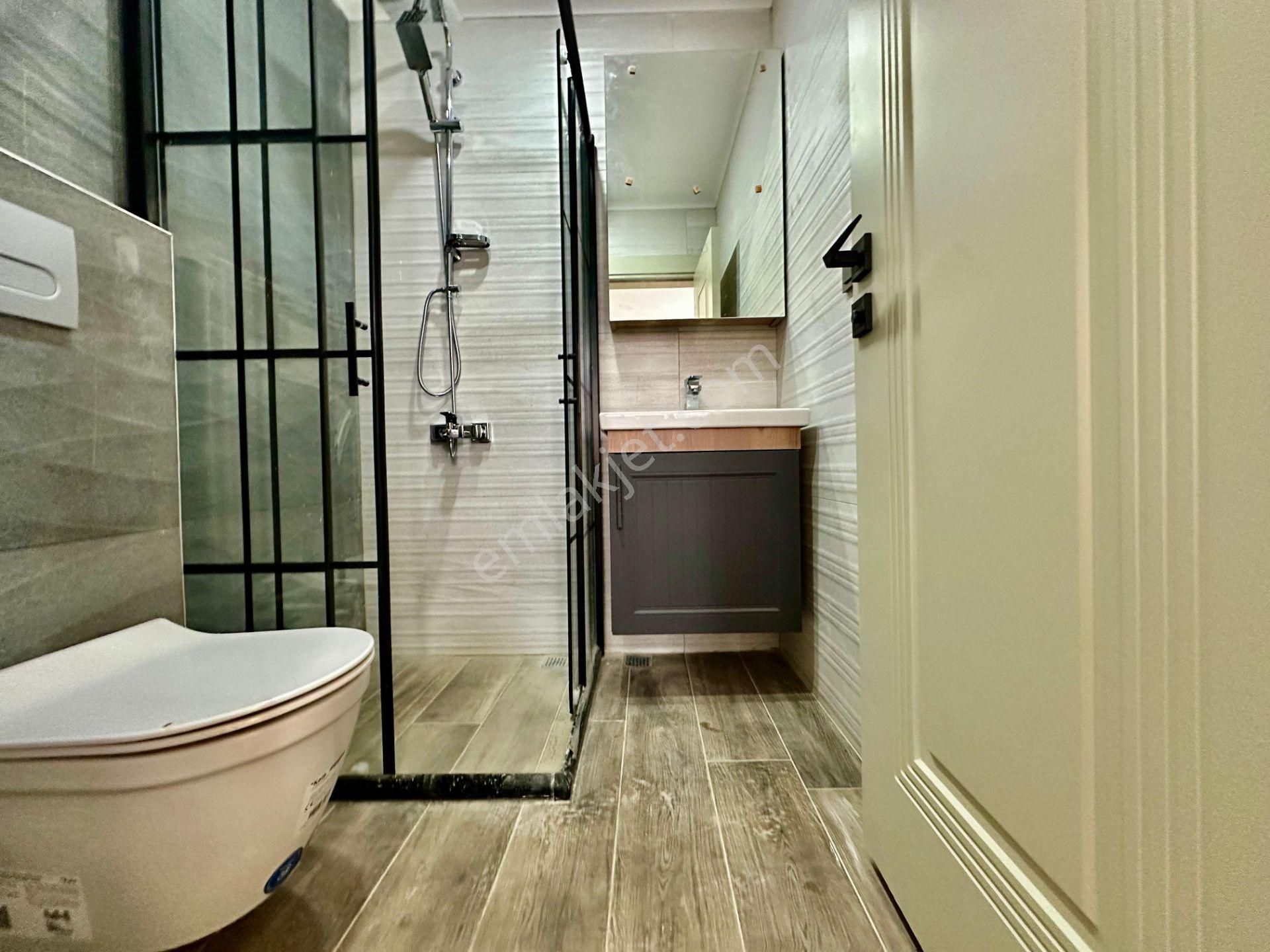 ✨akçay Ay Emlaktan✨narlı'da Yolun Altında Deniz Ve Dağ Çift Mutfak Manzaralı Teraslı 5+1 Lüks Villa - Görsel 18