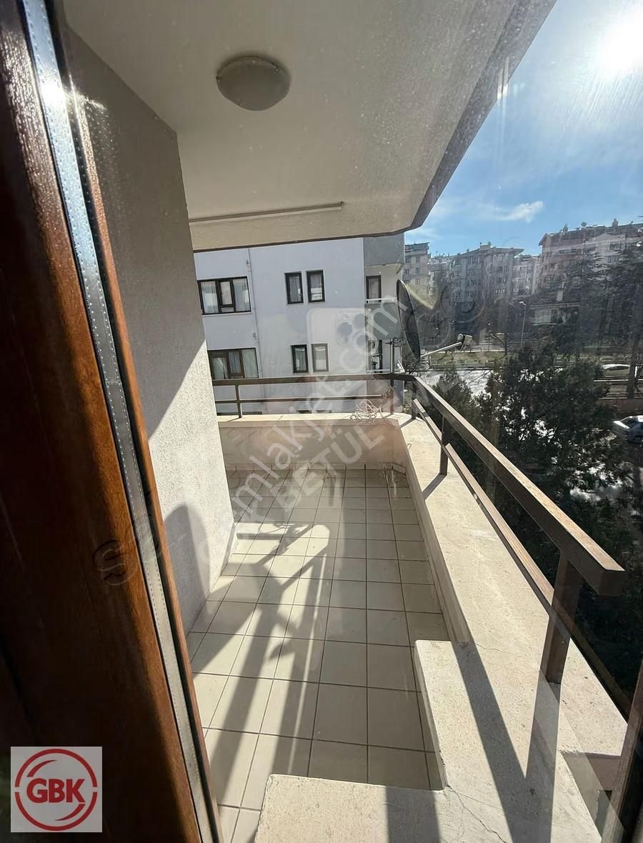 Sancak Mah. T.güneşe Yakın | Ara Kat | Bakımlı 3+1 180m² - Görsel 11