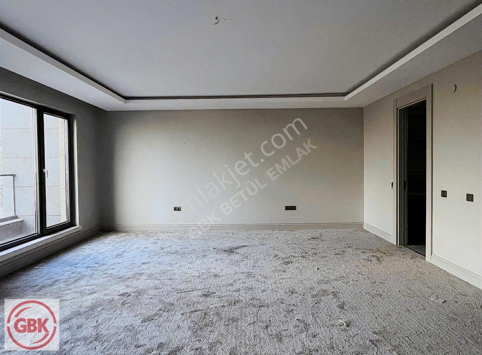 Kuvars Kule 6+1 450m2 Oturuma Hazır Kiralık Villa - Görsel 11