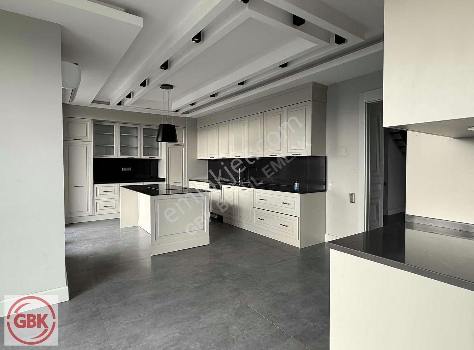 Kuvars Kule'de Teraslı, 6+1 Lüks Dubleks | Panoramik Manzara - Görsel 3