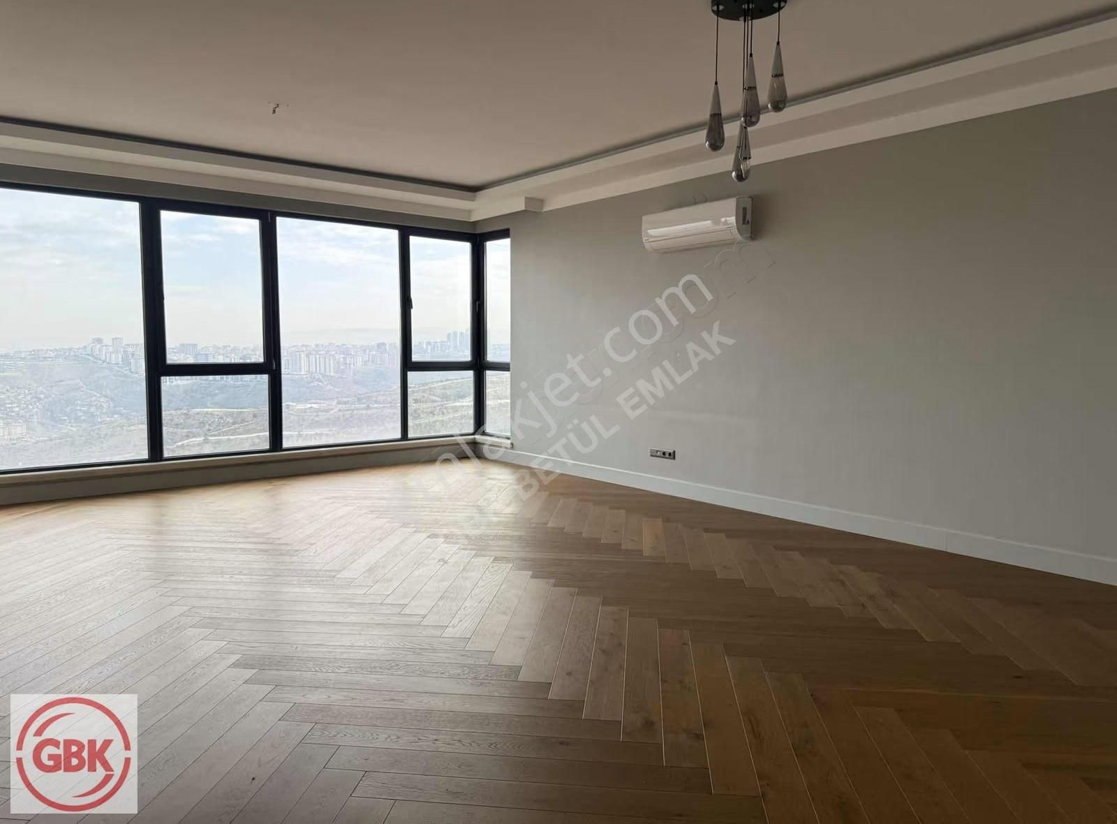 Kuvars Kule'de Teraslı, 6+1 Lüks Dubleks | Panoramik Manzara - Görsel 13