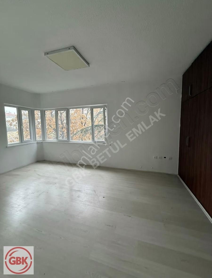 Kuleli Caddesinde Manzaralı | Ofis Kullanımına Uygun 4+1 180m² - Görsel 4