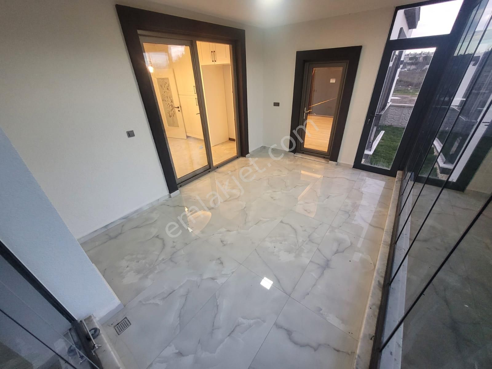 ꧁akçay Ay Emlak'tan꧂hamidiye'de Havuzlu Bahçeli Muhteşem Dizaynlı 4+1 Ultra Lüks Müstakil Villa - Görsel 10