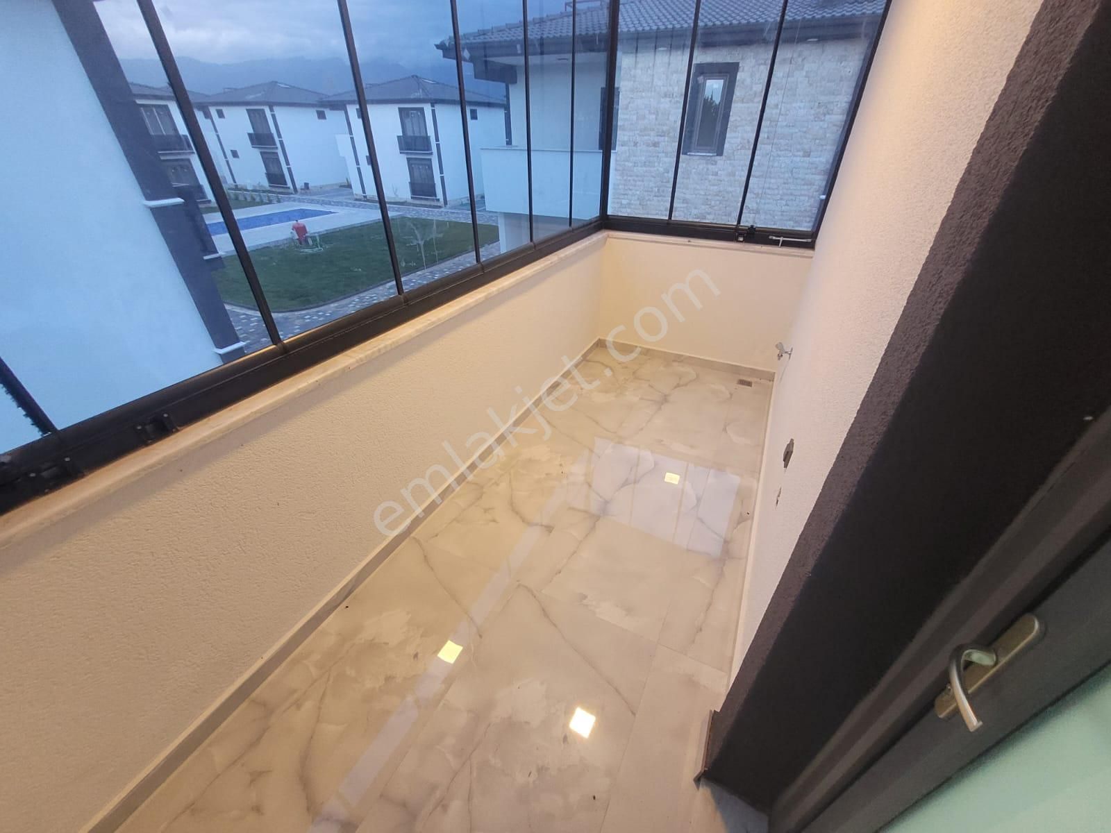 ꧁akçay Ay Emlak'tan꧂hamidiye'de Havuzlu Bahçeli Muhteşem Dizaynlı 4+1 Ultra Lüks Müstakil Villa - Görsel 27