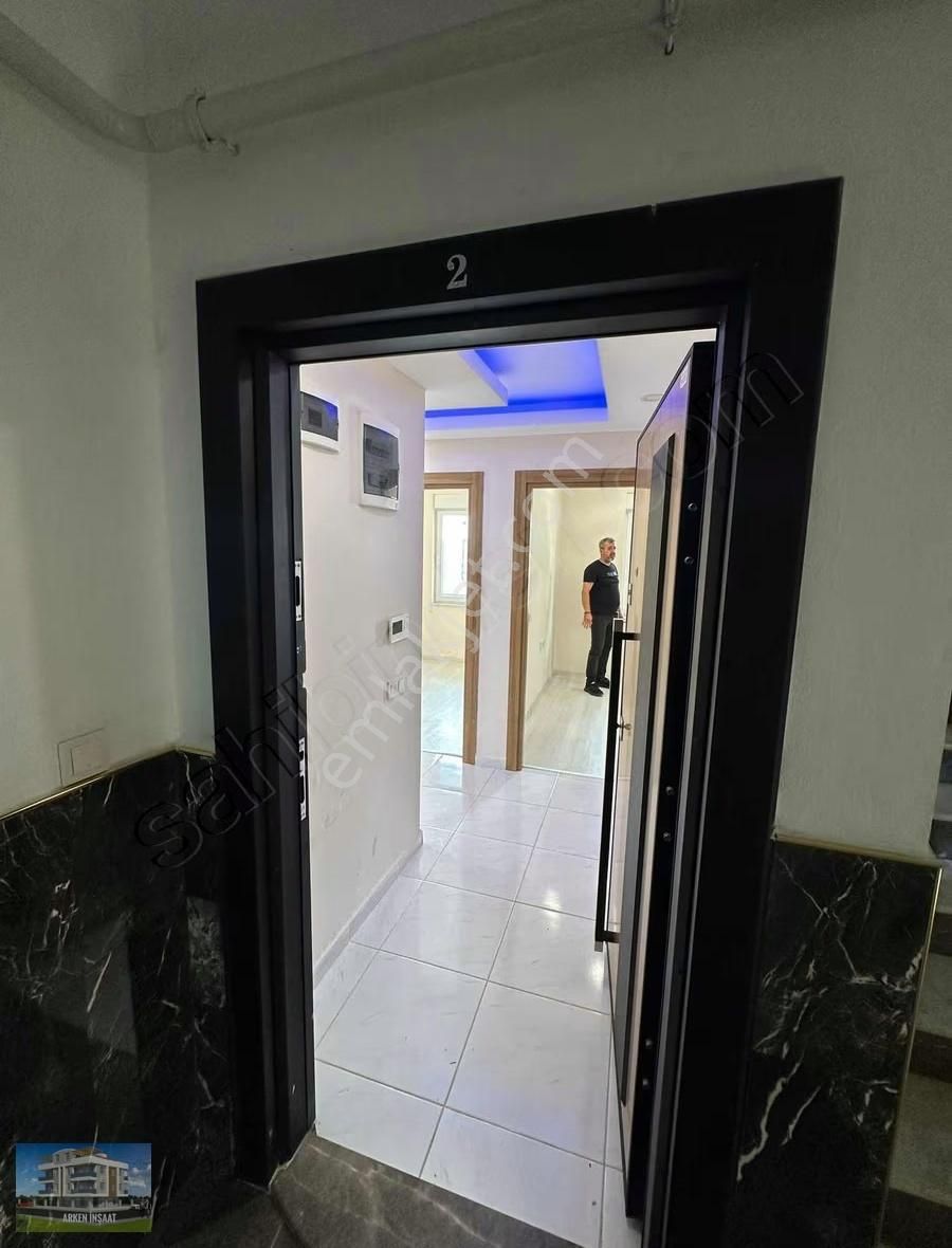 Kültür 2+1 90 M2 Giris Kat Kiralık !!! - Görsel 12