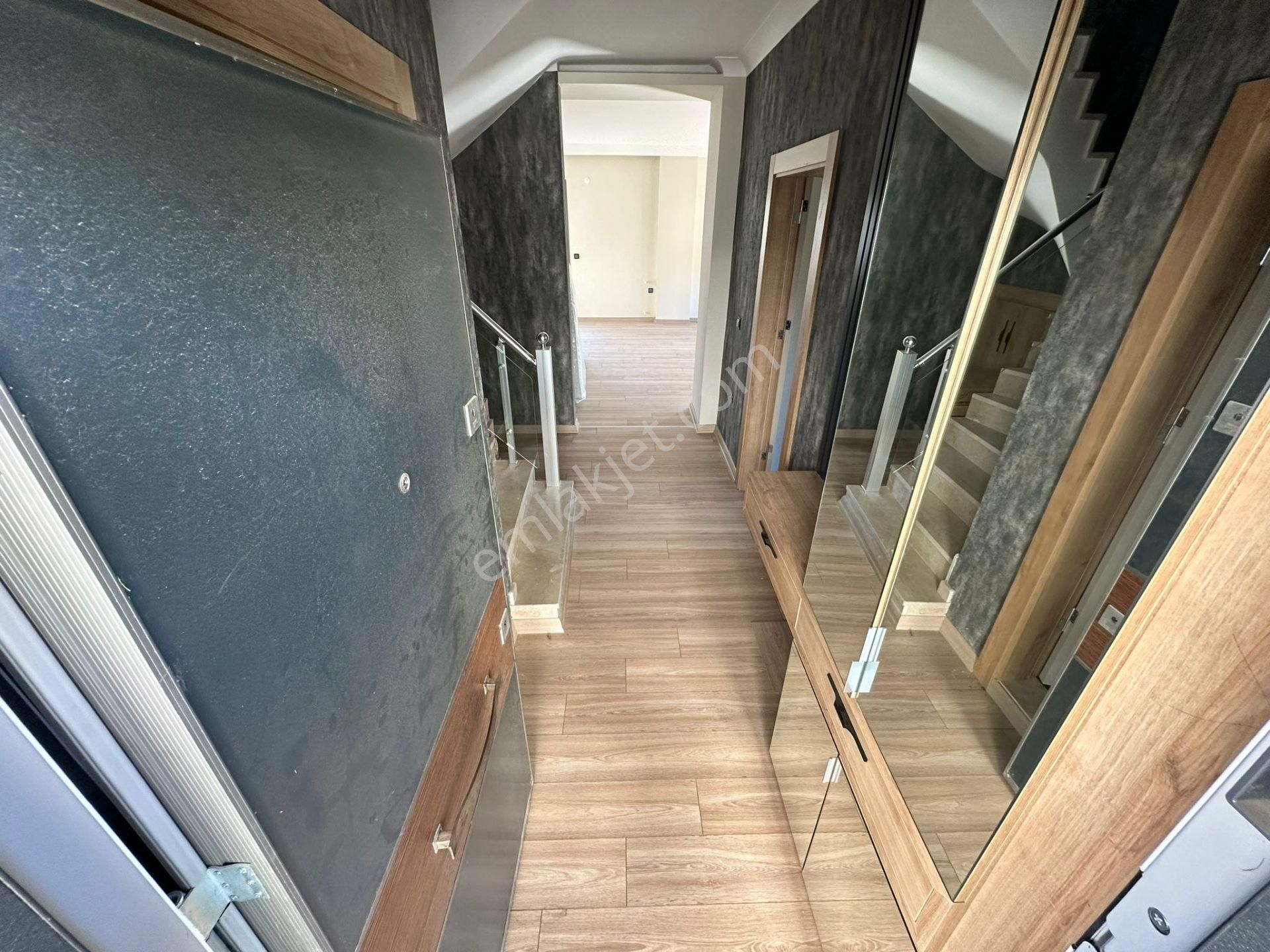 ✨akçay Ay Emlaktan✨gürede Denize 300 M Yeşillikler İçerisinde Huzur Bulacağınız Satılık 4+1müstakil - Görsel 8