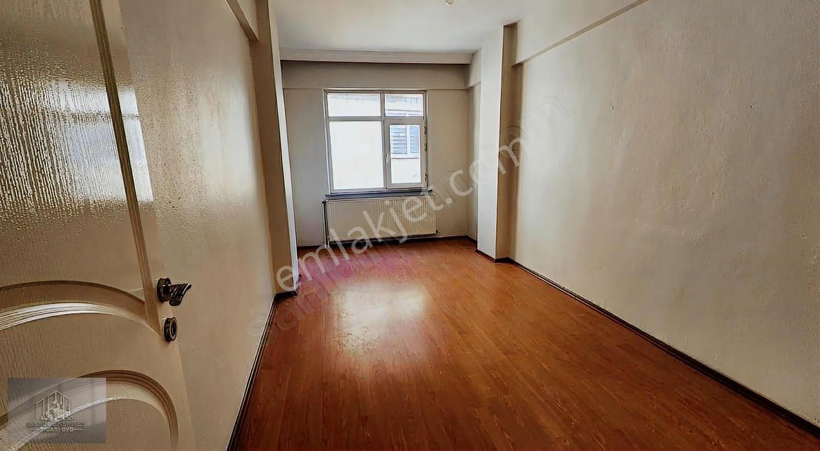 Sulyapıdan Güneşli De Kiralik Daire 2+1 - Görsel 5