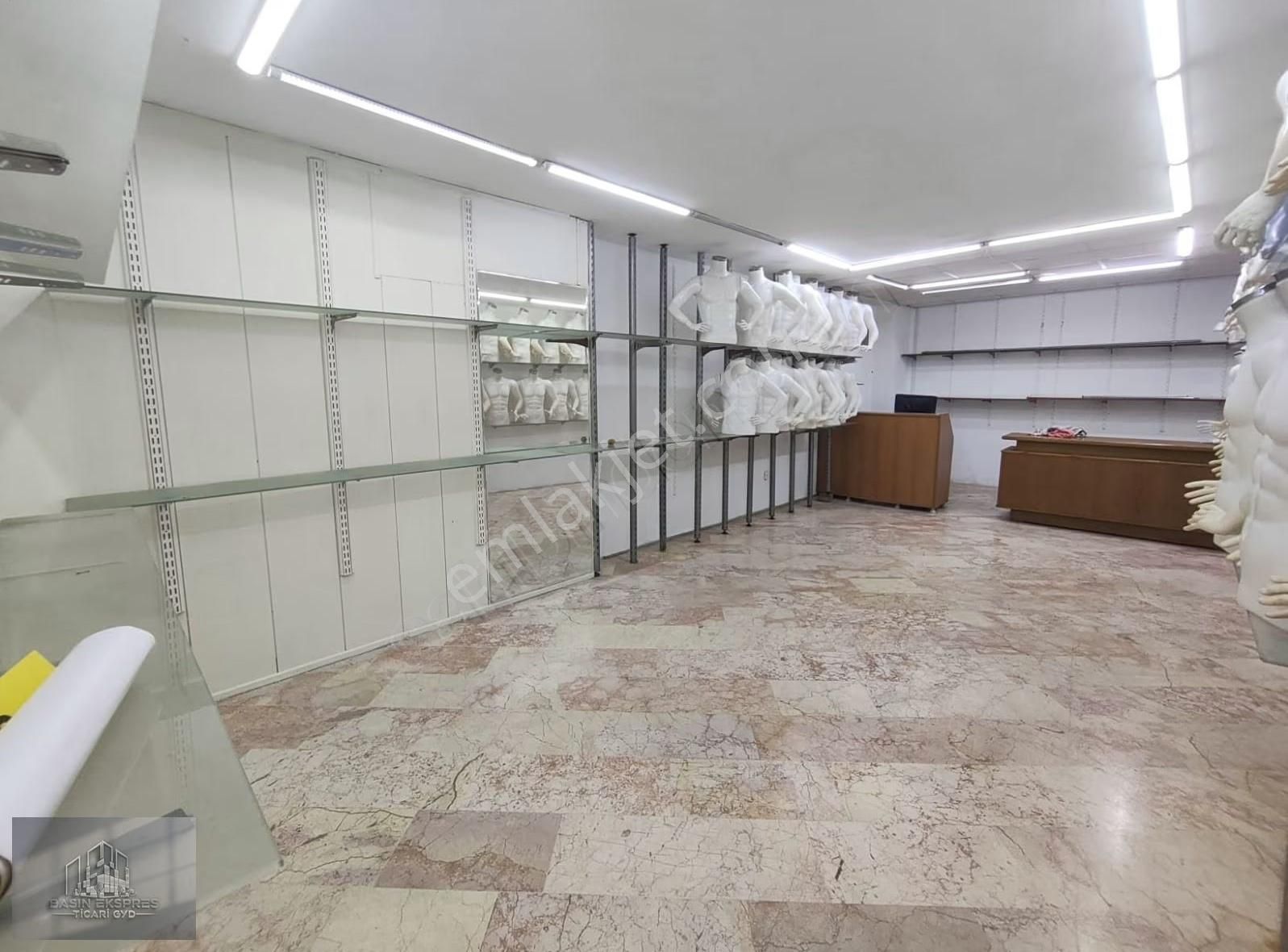 Sulyapıdan İş Merkezınde 30 M2 Dükkan - Görsel 7