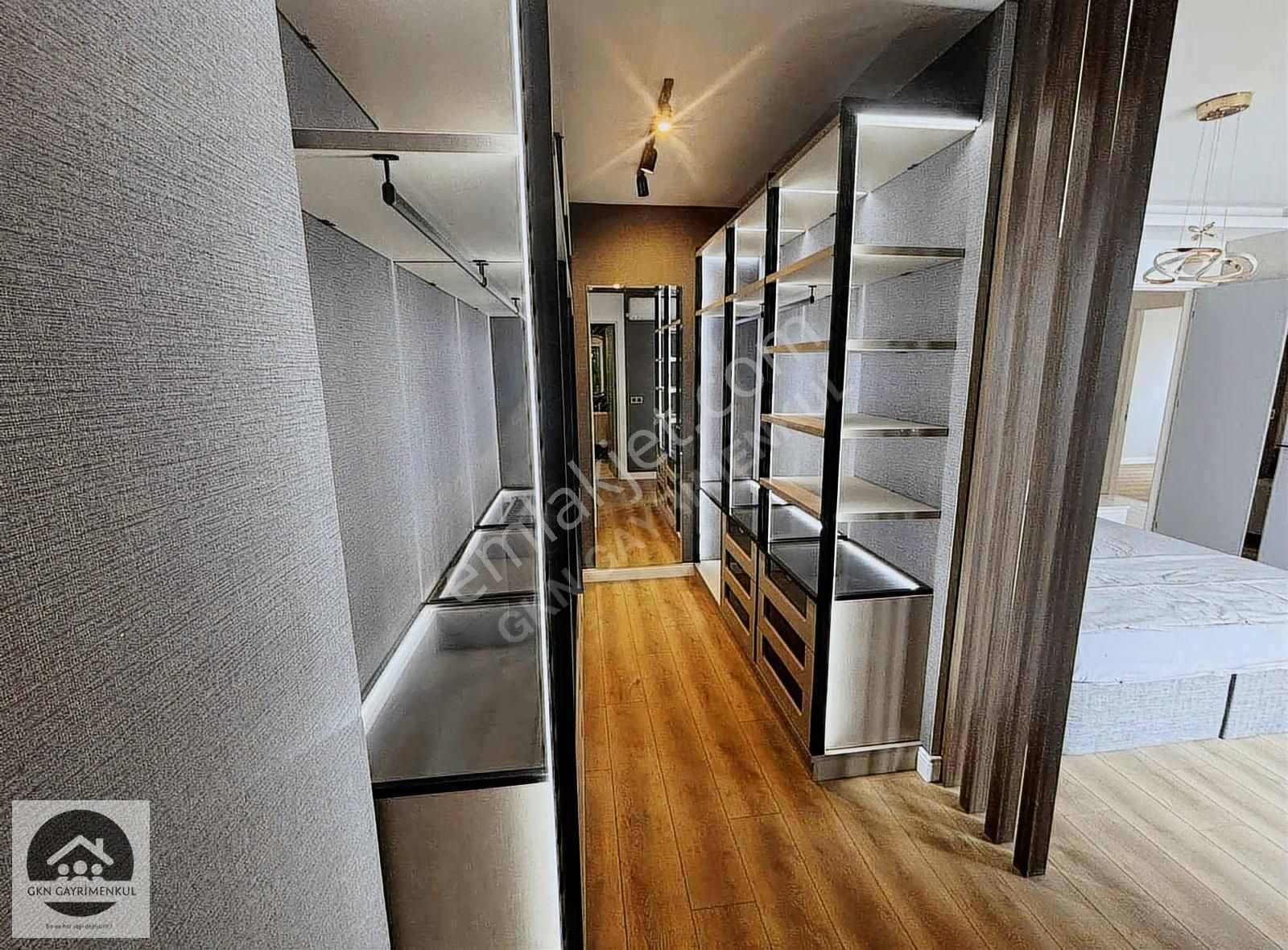 Kartal Kordonboyu'nda Park Cepheli 4+1 Satılık Lux Daire - Görsel 3