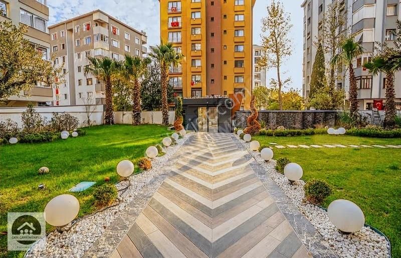 Kartal Kordonboyu'nda Park Cepheli 4+1 Satılık Lux Daire - Görsel 12