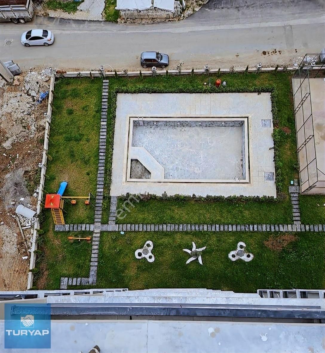 Merkezde Havuzlu, Eşyalı 1+1 Kiralık - Görsel 11