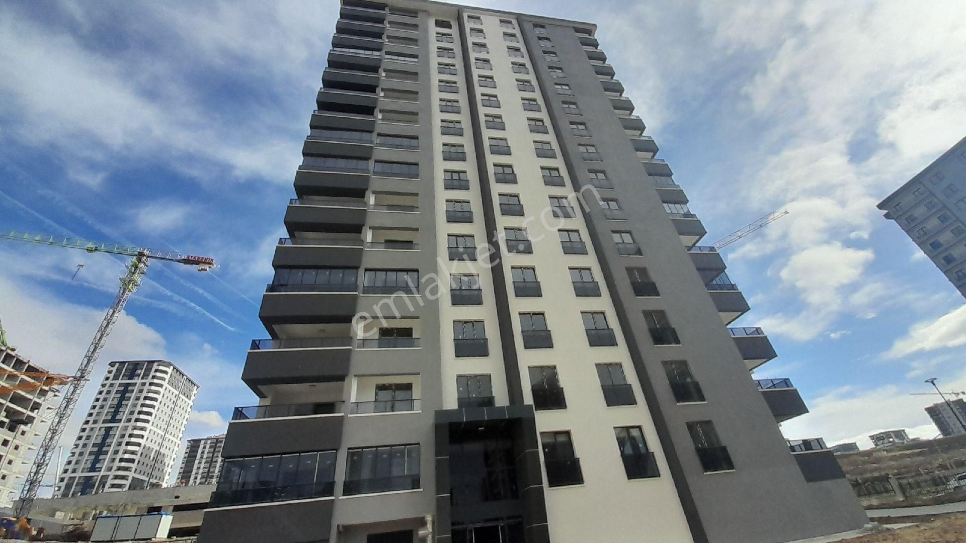 Yenimahalle Çakırlar Yuva Satılık 4+1 Lüx Daire