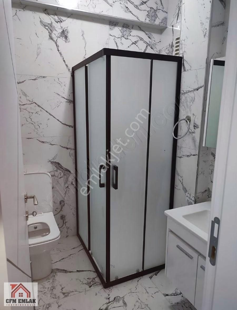 Kemalpaşa Mahallesinde 1+1 50m2 Arakat Kiralık Daire - Görsel 3