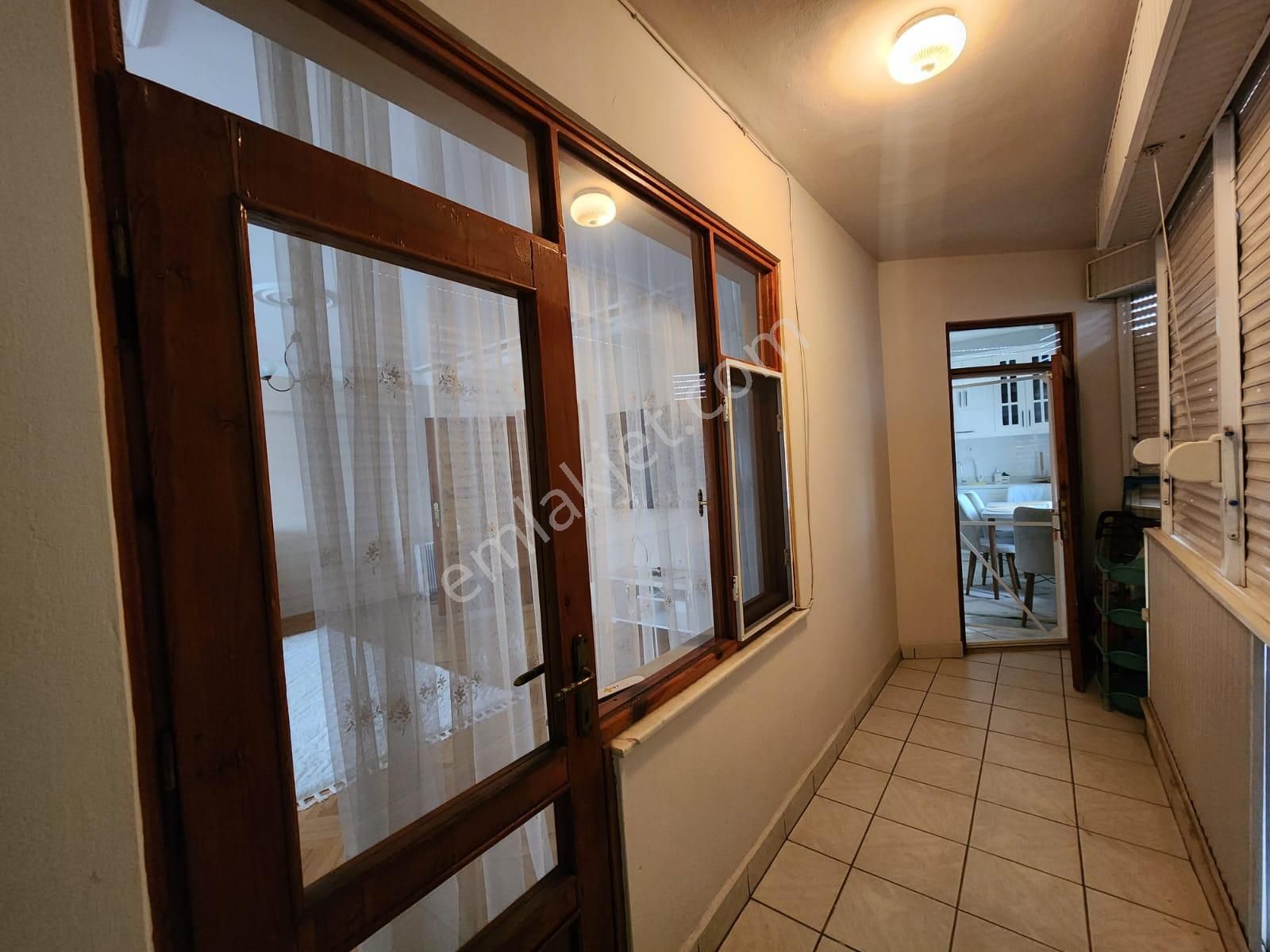 Şirinyalı'da 3. Katta Satılık 3+1 Gkb Cepheli 170 M2 Daire - Görsel 33