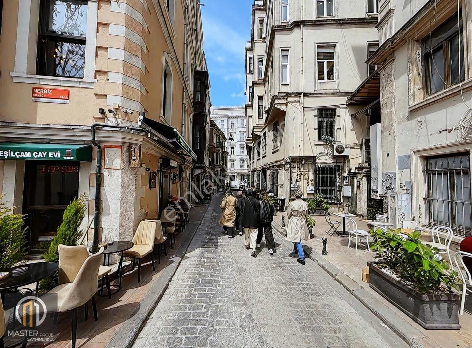 Master Proje'den Asmalı Mescidde Balkonlu Asansörlü 70m2 Ofis - Görsel 2