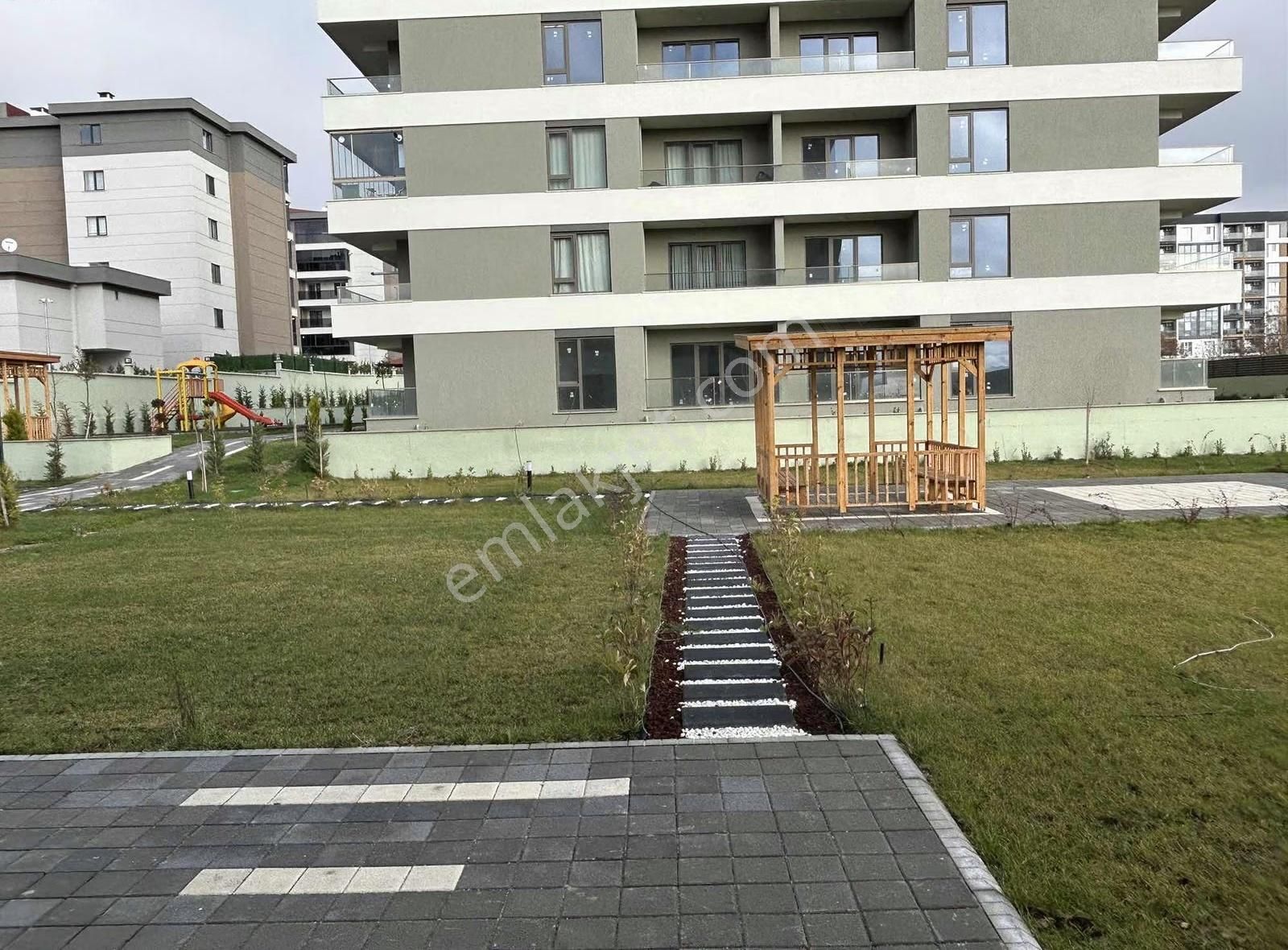 Yıldız Gayrimenkulden Tepede Prestijli Site İçinde 3+1 Giriş - Görsel 10