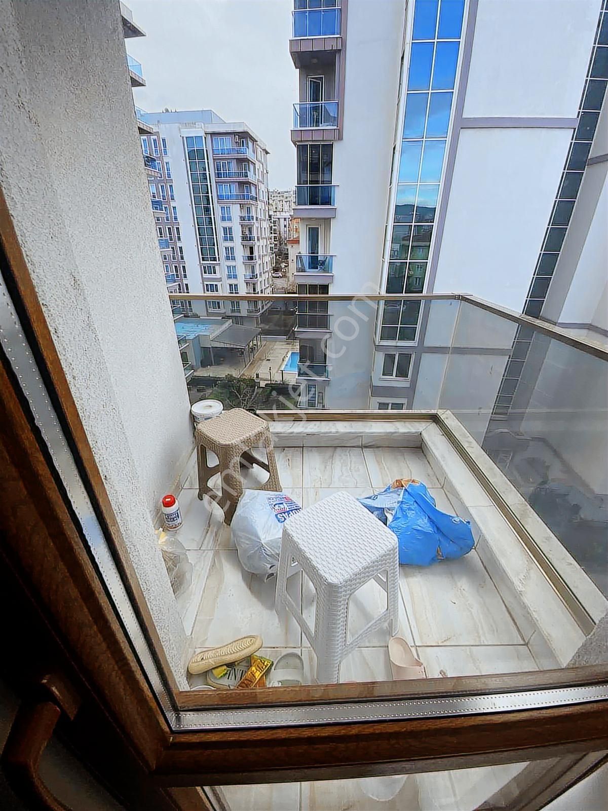 Çekmeköy Taşdelen Cumhuriyet Mah.satılık 2+1 Daire - Görsel 3