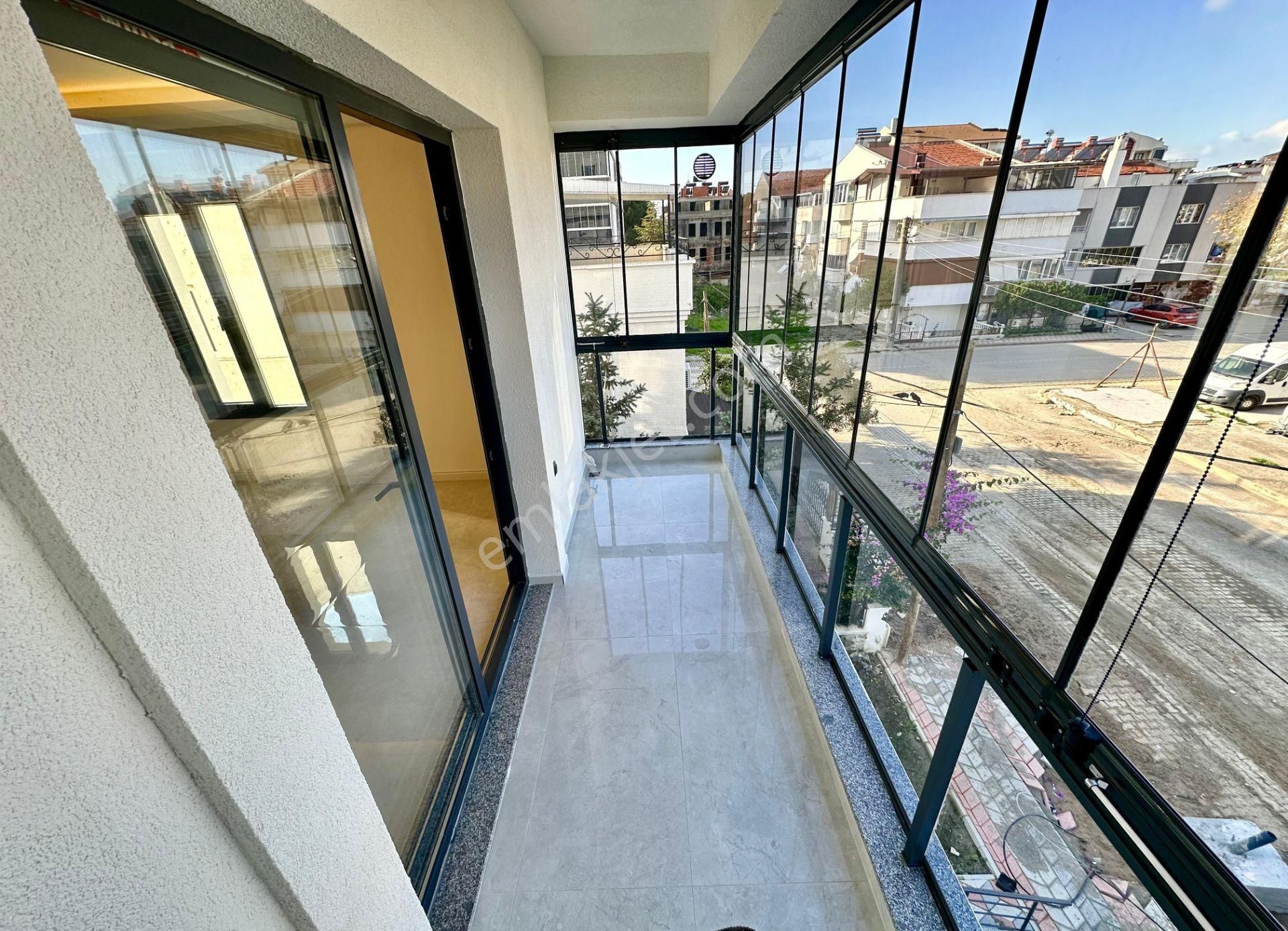 ⭐ay Emlaktan⭐akçay Altınkum'da Denize 100 Mt Ön Cephe Arakat Kapalı Balkonlu Satılık 2+1 Lüx Daire - Görsel 16