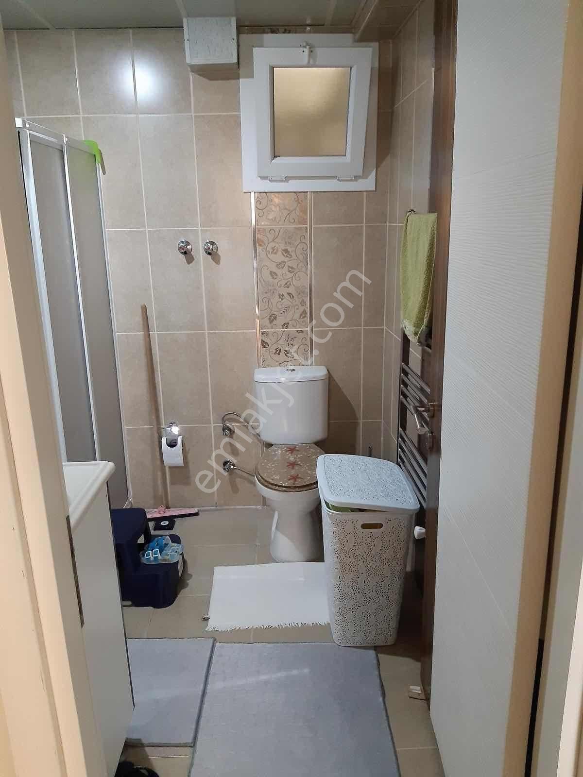 Karşıyaka Şemikler'de 2+1 Doğalgazlı Kapalı Mutfak Kiralık Daire - Görsel 14