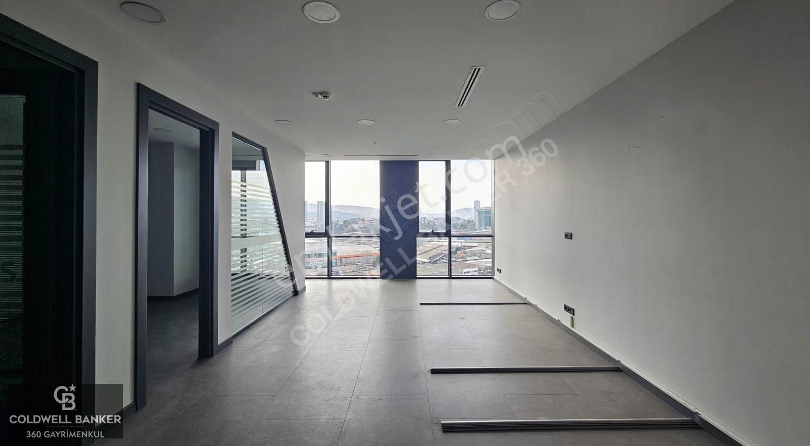 İzmir Bornova Kazımdirik Folkart Tıme 128 M2 Kiralık Ofis - Görsel 21