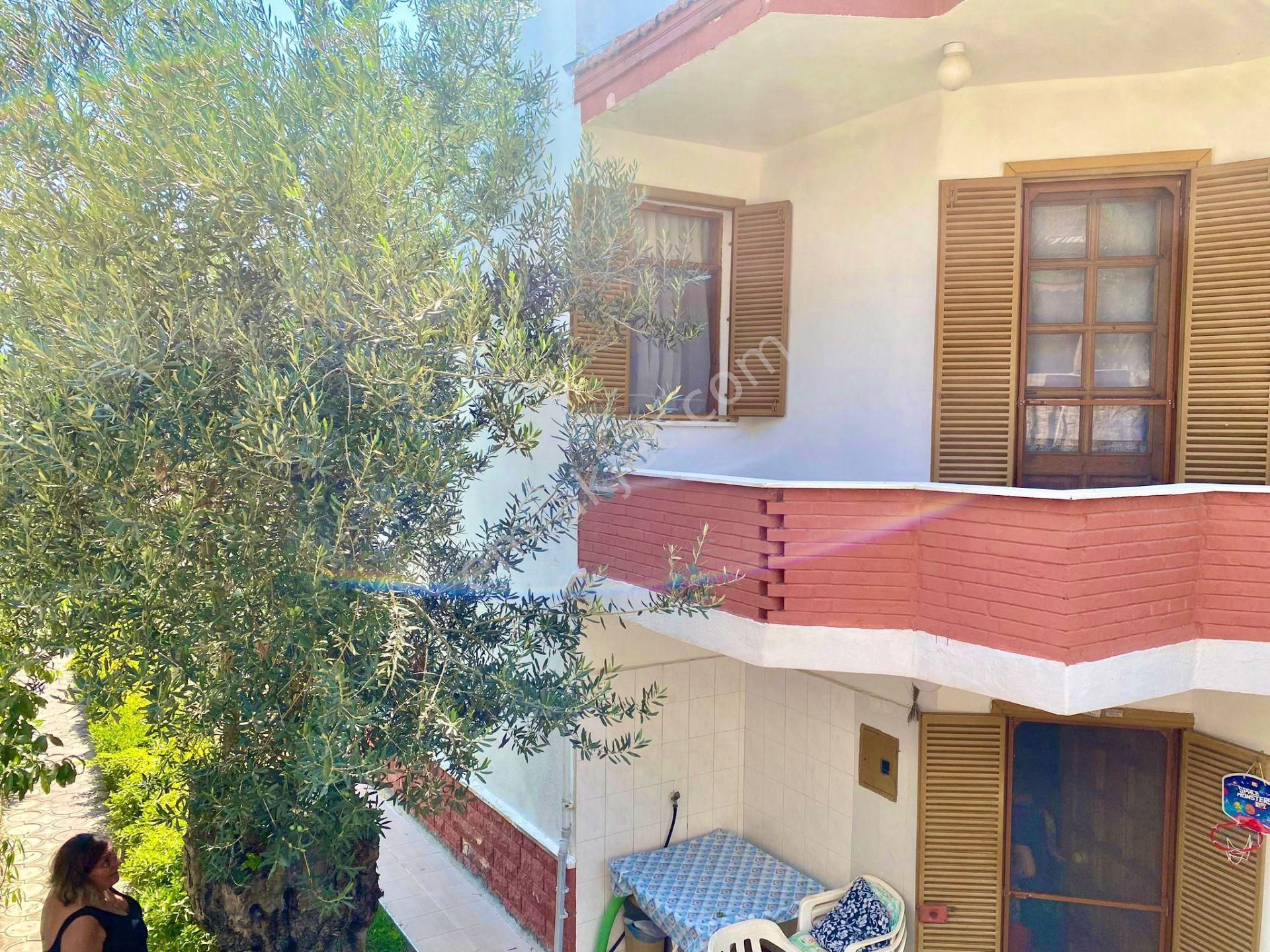 ✨akçay Ay Emlak'tan✨pelitköy'de Hayallerinizi Süsleyecek Deniz Manzaralı Satılık 4+1 Müstakil Villa - Görsel 4