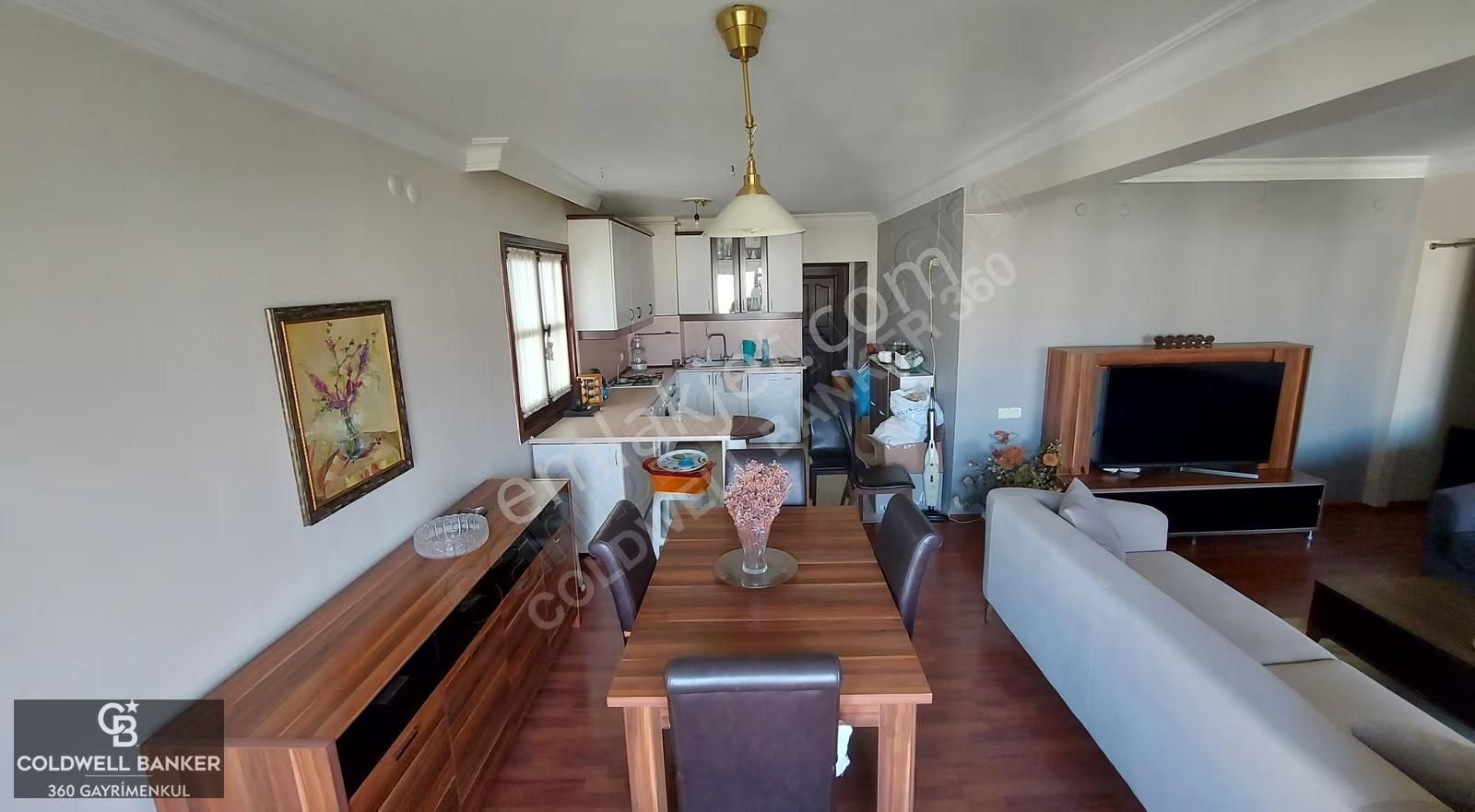 Karşıyaka Mavişehir Albatros Bloklarında Kiralık Eşyalı 1+1 - Görsel 7