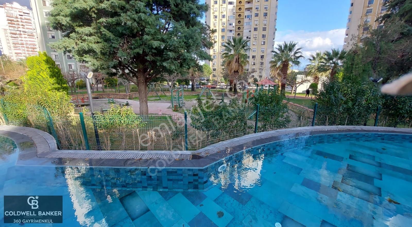 Karşıyaka Mavişehir Albatros Bloklarında Kiralık Eşyalı 1+1 - Görsel 15