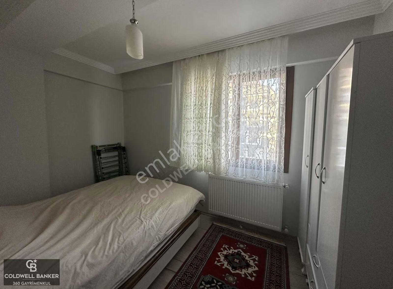 Aliağa Merkezde Kiralık 2+1 Daire - Görsel 13