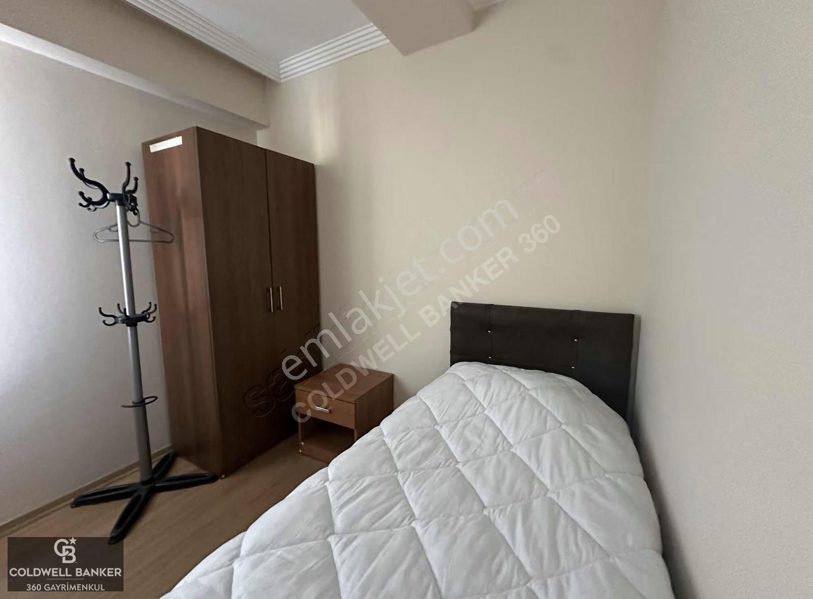Aliağa Merkezde Kiralık 3+1 Daire - Görsel 16